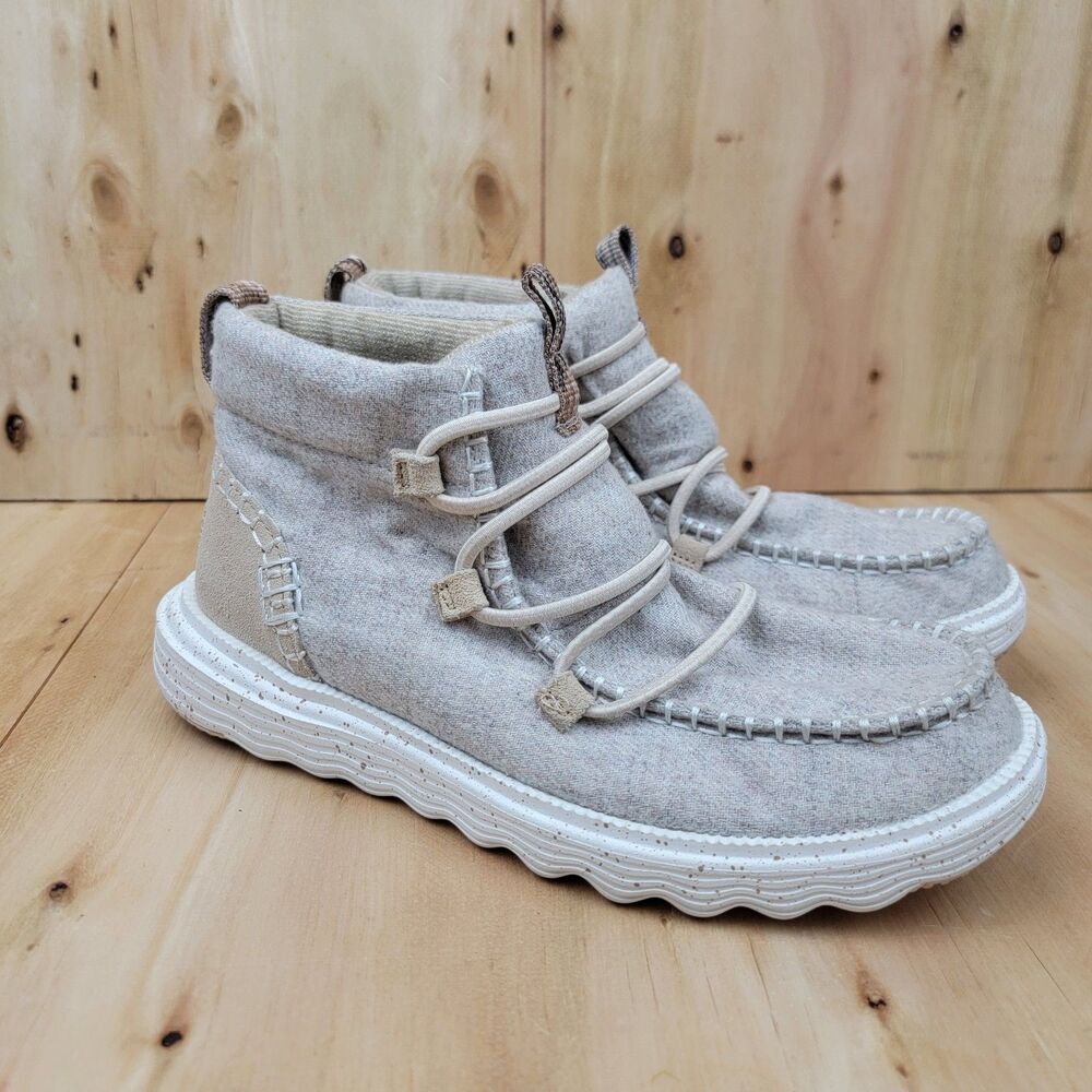 Hey Dude Reyes Boots Women’s Size 8 Light Grey Casual Light Weight